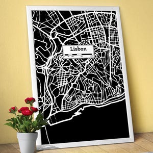 Lisbonne (Portugal), affiche de carte de la ville dessinée à la main — art urbain moderne noir et blanc, impression pour les amateurs de voyage et art minimaliste, affiche de ville noire
