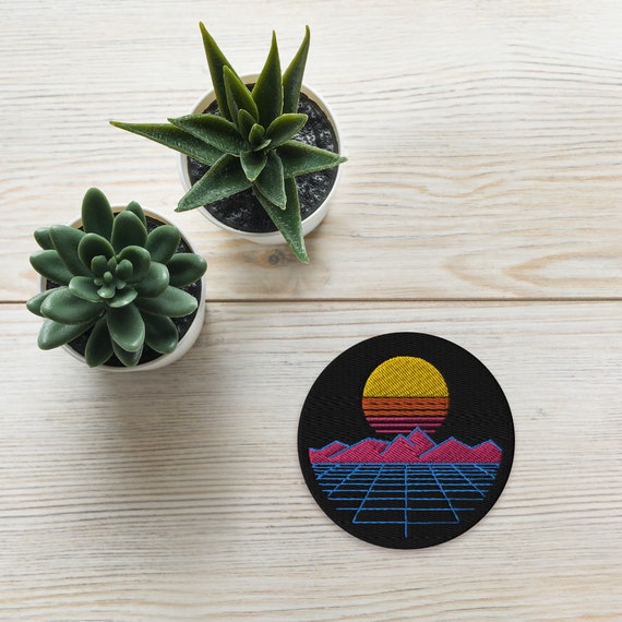 Synthwave/Retrowave/Vaporwave sunset patch — embroidered patch, space patches, retro patch, vintage badge, 80s iron on patch