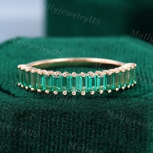 Baguette Emerald wedding band Vintage Rose gold wedding band Half eternity ring Stacking Matching band Art deco marriage ring Bridal ring
