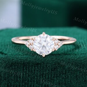 Unique Diamond cluster ring rose gold engagement ring women Brilliant Moissanite engagement ring vintage Bridal jewelry Anniversary ring
