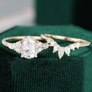 Pear shaped cut Moissanite engagement ring set vintage unique yellow gold engagement ring women Marquise cut Diamond wedding Bridal gift