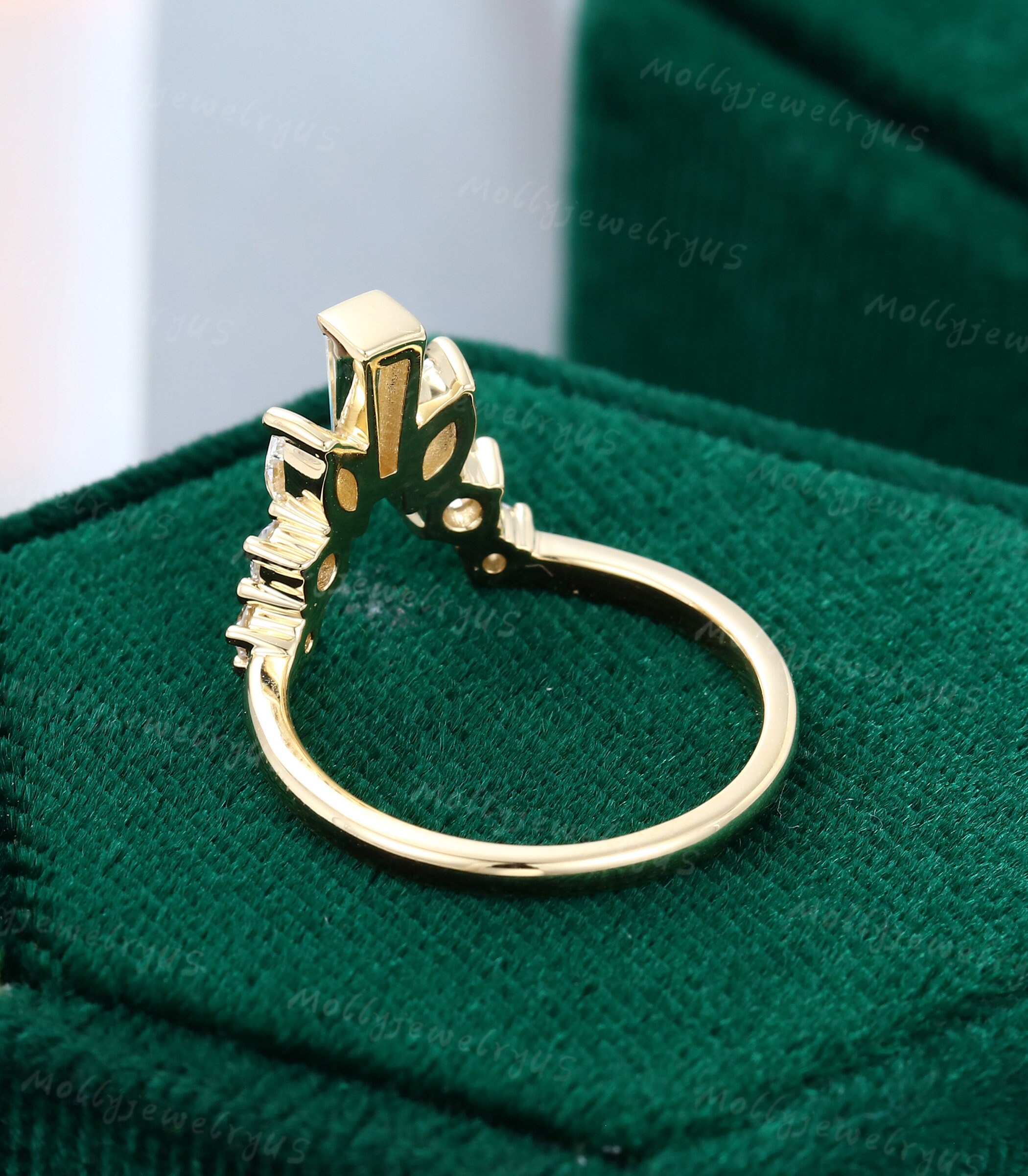 Curved Wedding Band Women Vintage Baguette Yellow Gold Moissanite ...