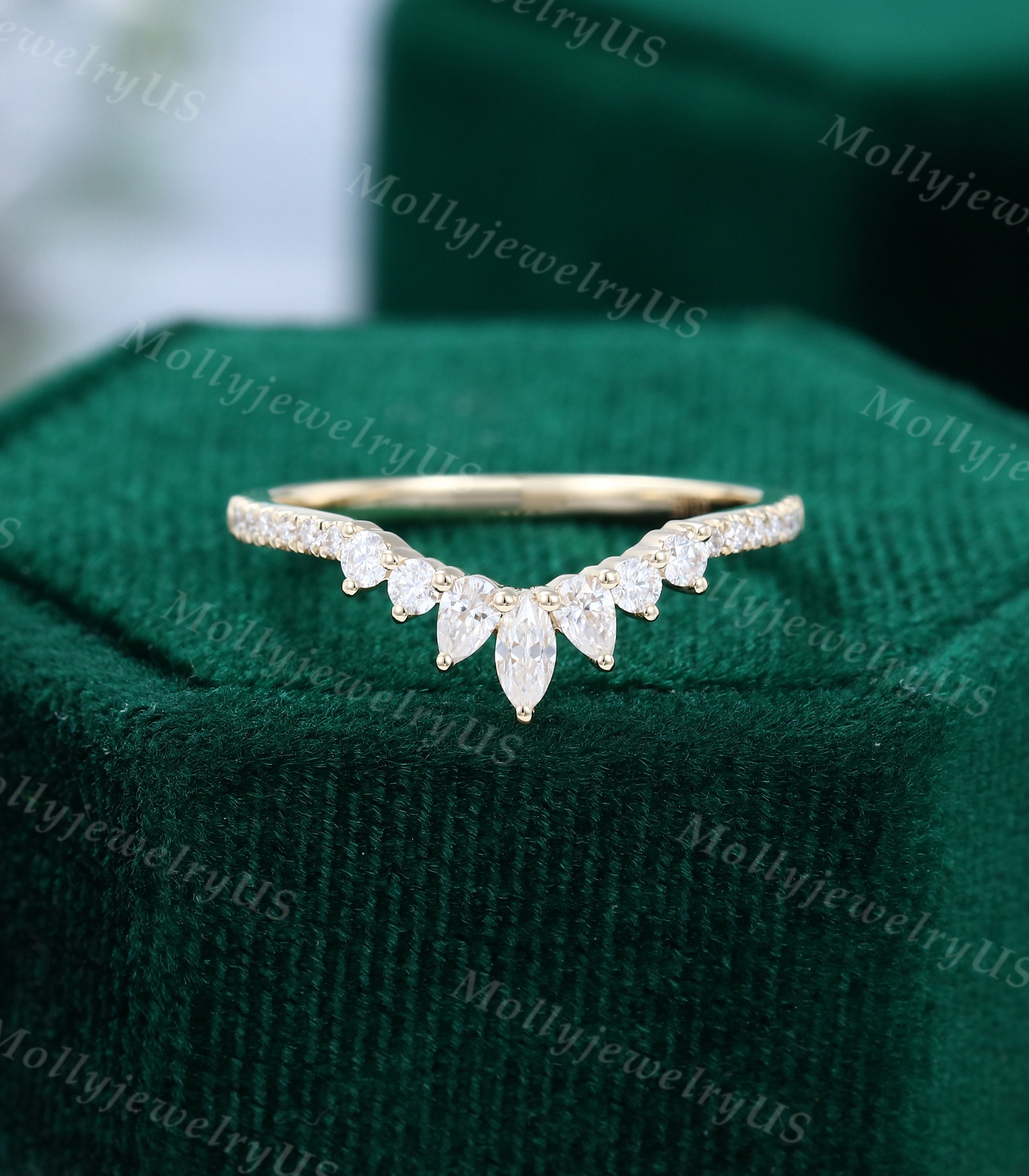Curved Wedding Band Women Vintage Diamond Wedding Band Yellow Gold ...