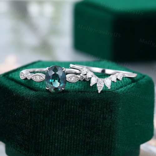 Oval Green Blue Sapphire Engagement Ring Set Vintage Unique - Etsy