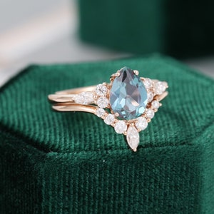 Pear Shaped Alexandrite Engagement Ring Set Rose Gold Vintage - Etsy