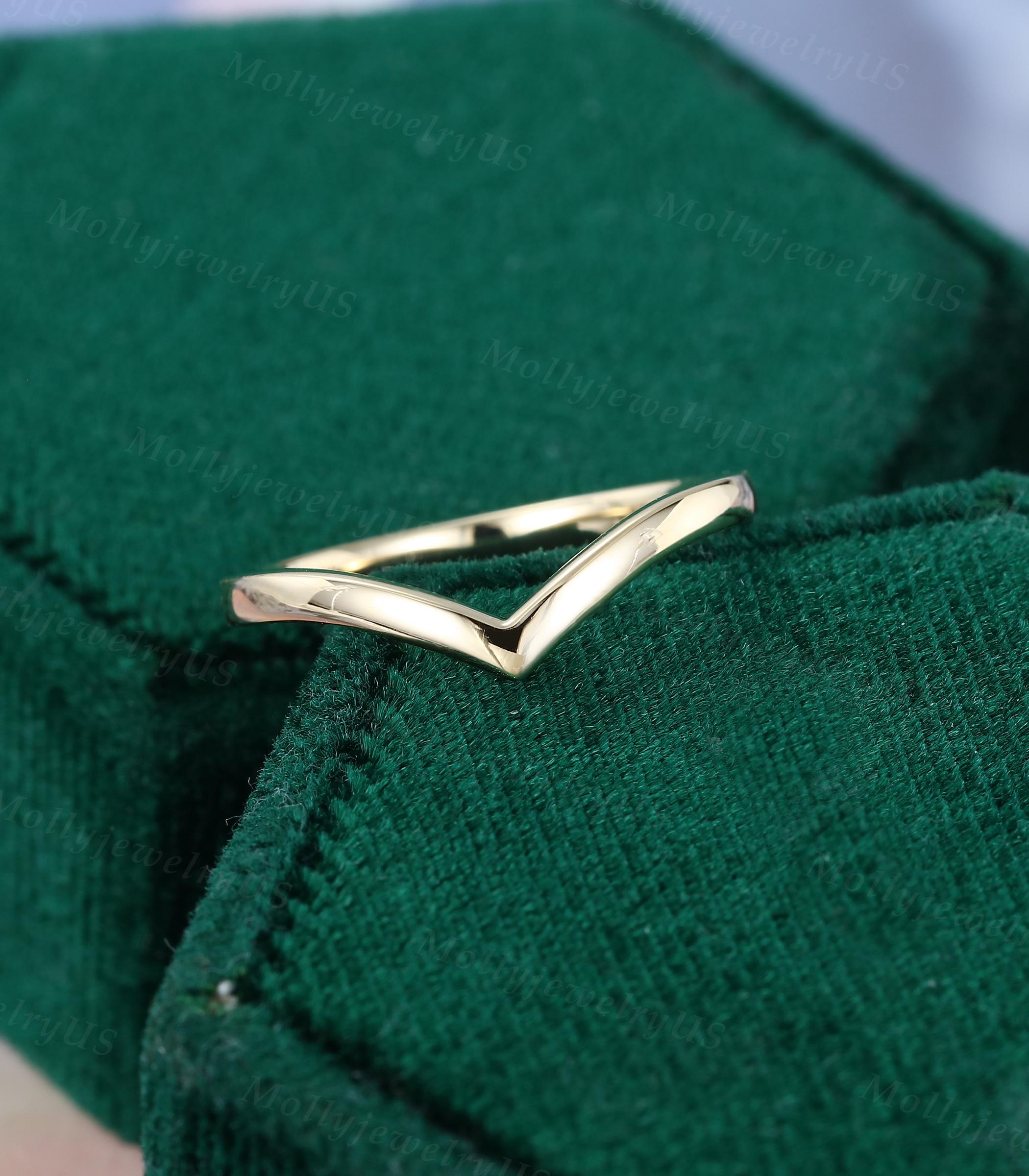 Minimalist Curved Wedding Band Vintage Solid Yellow Gold Wedding Band ...