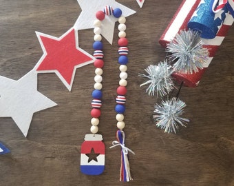 Patriotic // Americana // 4th of July Wood Bead Garland