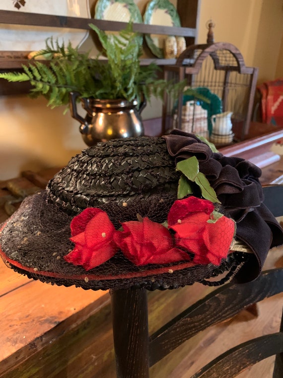 Vintage Ladies Navy Straw Hat 1940’s