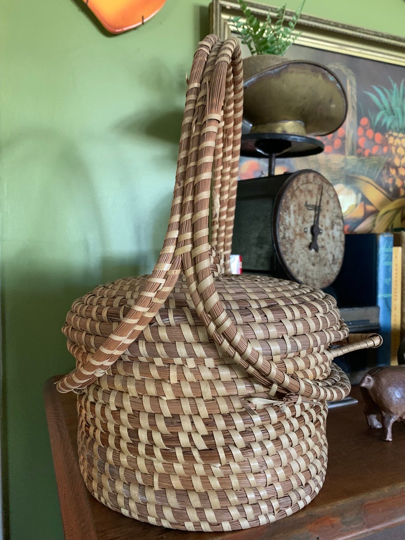 Vintage Gullah Sweetgrass Covered Basket With Handle Etsy