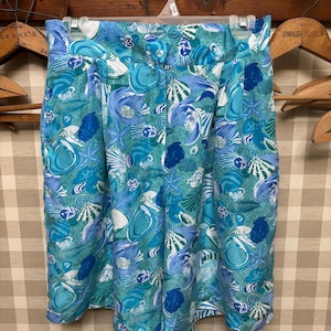 Vintage Silk Mom Walking Shorts Size M Beach Theme