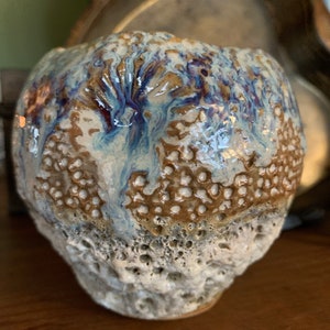 Lava glaze pottery vase pot