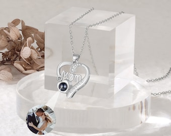 Collier projection photo coeur maman, collier photo personnalisé, pendentif photo commémoratif, cadeau pour elle, collier maman, cadeau Saint-Valentin