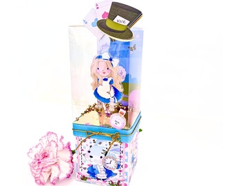 Alice in Wonderland Scenery Favor Box,ONEderland Party Decor,Alice First Birthday