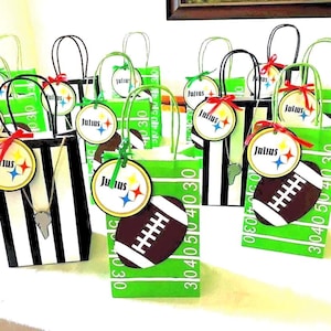 Gepersonaliseerde bedankzakjes voetbal: decor verjaardagsfeestje sportteam