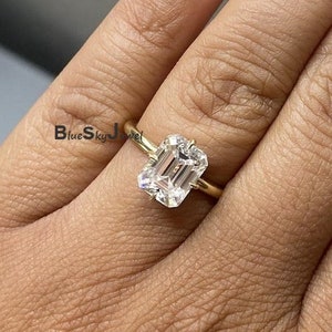 2.5CT Emerald Cut Engagement Ring, Gold Plated Radiant Cut Ring, Wedding Ring, Stacking Ring, 9x7 Emerald Cut Diamond Simulant Ring