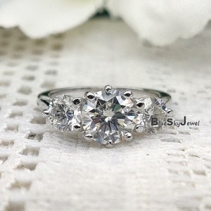Anillo de diamantes de imitación de tres piedras de talla redonda de 3,00 quilates en anillo de compromiso de talla redonda chapado en oro blanco de 14 quilates, anillo de promesa, anillo de aniversario
