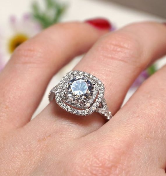 14k White Gold Finish 2.00 Ct Round Cut Simulated Daimond Halo Bridal Set Engagement Ring 925 Silver 14k White Gold Finish 2.00 Ct Round Cut Simulated Daimond Halo Bridal Set Engagement Ring 925 Silver