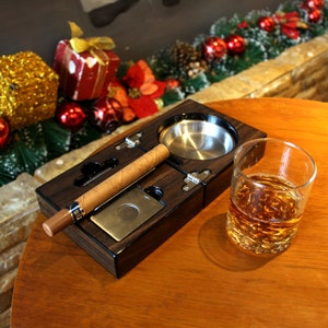 Regalo di Natale, posacenere pieghevole inciso, porta sigarette in legno, regalo per il nonno, regalo per il padre, porta sigarette personalizzato, scatola di legno per posacenere