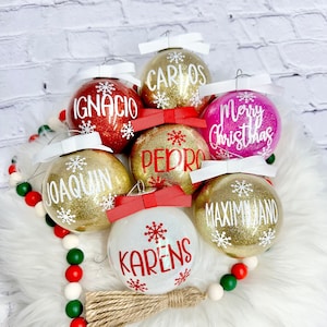 Personalized Glitter Christmas Ball ornament with Snowflakes, name ornaments, Christmas gifts, Glitter ornaments, Ball Christmas ornaments