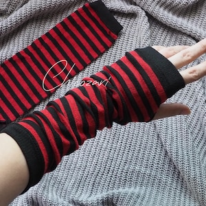 Striped Red Black Arm Warmers Fingerless with Thumbhole Halloween Emo Goth cosplay harajuku
