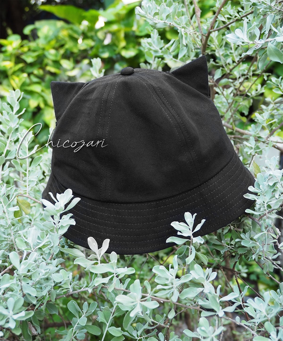 Black round Bucket Hat with cat ears