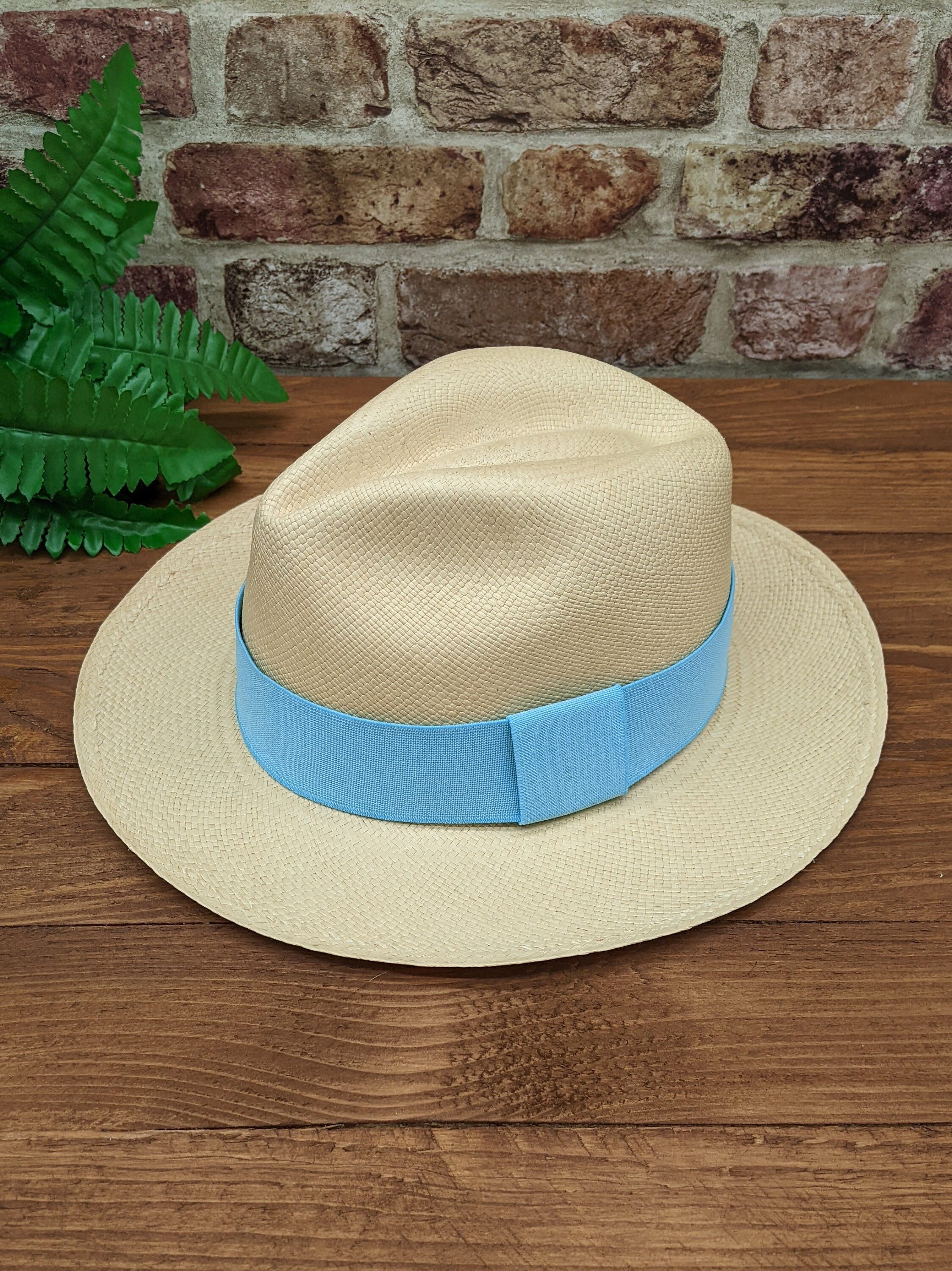 Genuine Ecuadorian Natural Panama Hat With Handmade  display picture 2