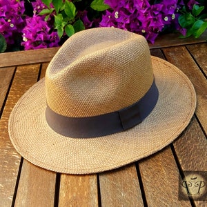 Véritable chapeau de Panama de couleur marron café équatorien, tissé à la main, chapeau de paume Toquilla, chapeau unique, chapeau Fedora authentique image 1