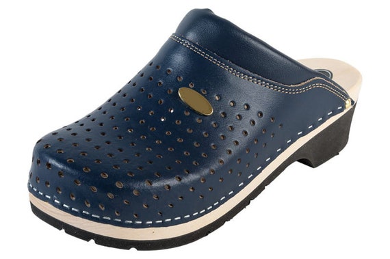 clogs for nurses