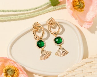 Boucles d'oreilles émeraude plaquées or 18 carats : pendantes zircones cubiques