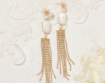 Boucles d'oreilles de mariée en perles baroques : pompons en zircone cubique remplie d'or, goutte de 17 cm