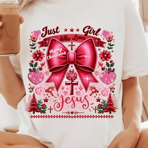 Coquette Juste une fille qui aime Jésus Arbre de Noël scintillant Jésus Noël Oh viens adorons-le Coquette de Noël tendance Arc Jésus