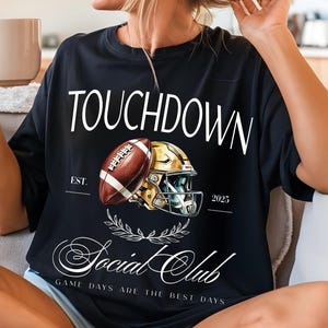 Touchdown Social Club PNG, Touchdown Social Club PNG, Fußball-Shirt-Design, Fußballspiel PNG, trendiges ästhetisches Shirt-Design Fußball PnG