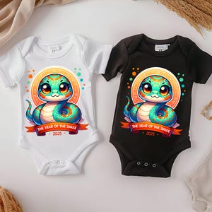 Serpent bébé PNG nouvel an chinois bébé 2024 PNG annonce de bébé cadeau baby shower cadeau pour vêtements nouveau-nés nouvel an lunaire PNG