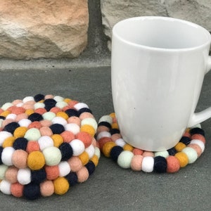 Express Free Shipping - Christmas Gift Red-White Tea Coasters, Round felt Ball Coasters Set of 4, Wool Felt Coaster, Felted Coaster