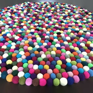 100% Natural Felt rug, Felt carpet, Felt wool ball,Felt ball Rug, Bath Mat, Floor Rug, Nursery Room, Kids Room, Custom Felt Carpet