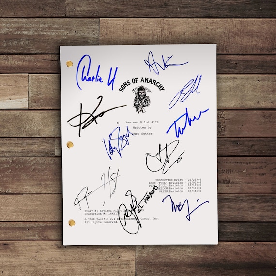 Sons of Anarchy TV Show Script Signed Autograph Charlie Hunnam