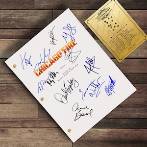 Chicago Fire TV Script Autogramm Drehbuch Drehbuch Kelly Severide Taylor Kinney Fabrice
