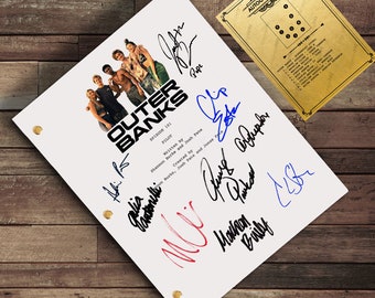 Outer Banks TV Show Signed Script Autograph Screenplay - Chase Strokes, Rudy Pankow, Madelyn Cline, Madison Bailey, Jonathan Daviss