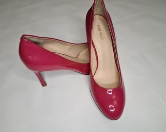 nine west forty asymmetrical strappy pumps