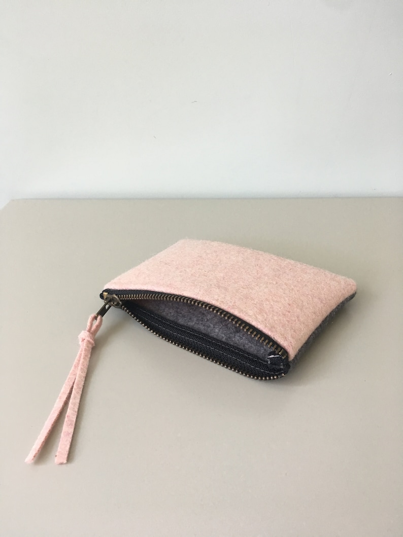 Wool felt felt felt pouch wallet makeup bag toiletry bag two-tone pink grey