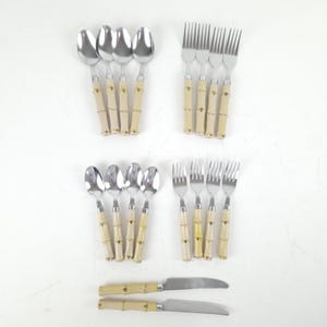 VTG Faux Bamboo Flatware Silverware 18-Set Plastic Stainless Steel Coastal Boho