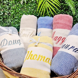 Personalized BEACH  Towel, Bridesmaid Gifts Towel, Personalized Gifts, Bachelorette Party Favors, Personalized Gift for Her, Wedding Gifts