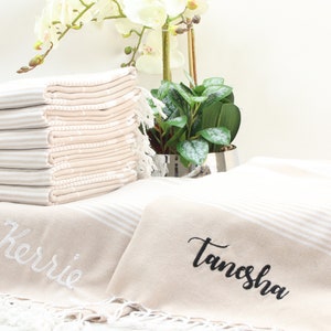Personalized Gift Towel, Bridesmaid Gift, Custom Name Towel, Bachelorette Party Favor, Wedding Gifts, Unique Gift Idea, Turkish Beach Towel