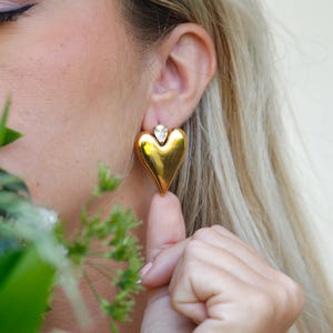 Gold-filled zircon heart earrings – Chic women&#39;s jewelry, stainless steel, romantic gift idea, minimalist style