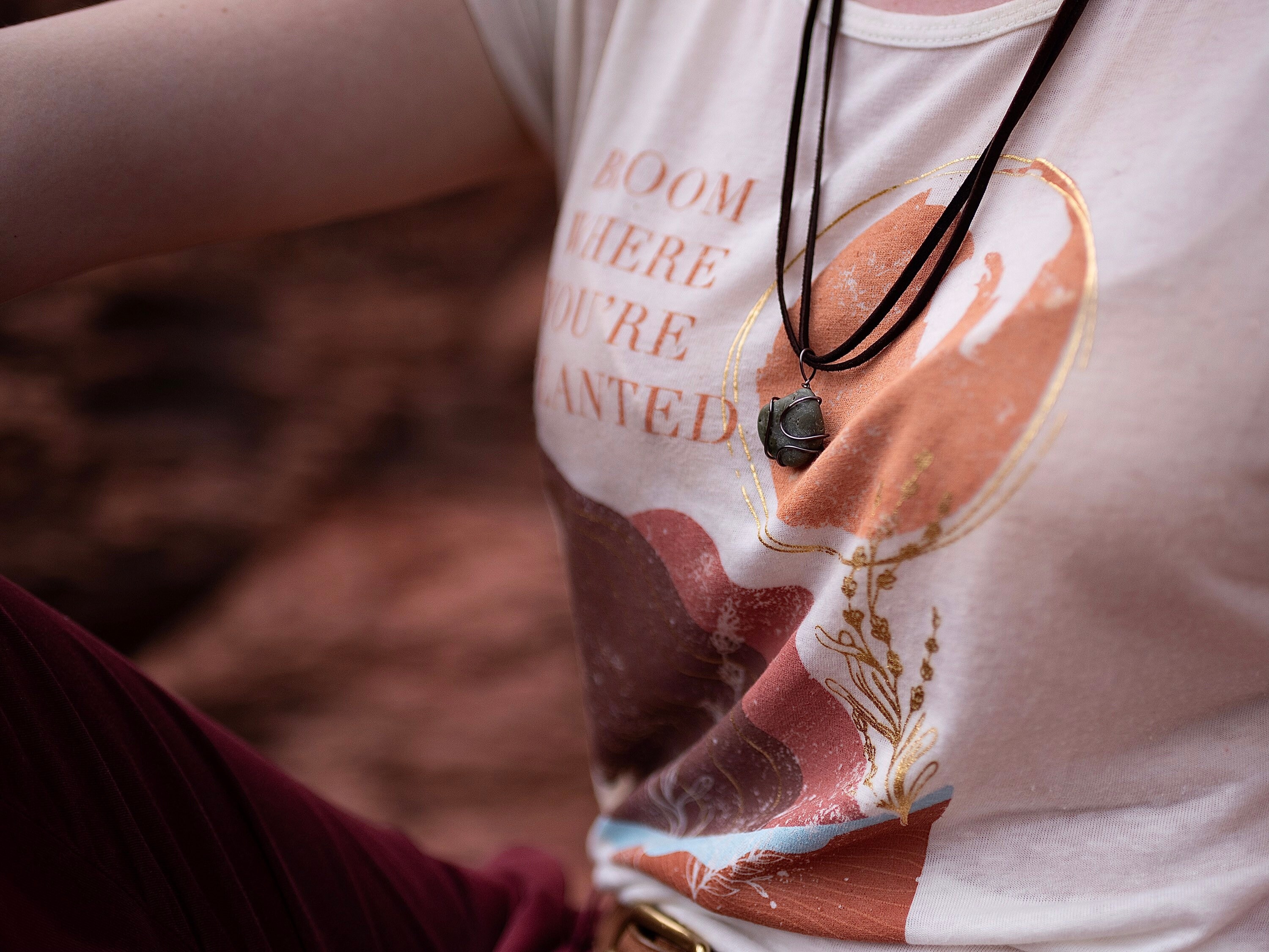 ●tow tow archive● Grit Leather Necklace Vegetable TBH52ABM 𝚆𝚒𝚛𝚎 𝚆𝚛𝚊𝚙𝚙𝚎𝚍 𝙶𝚛𝚎𝚎𝚗 𝚊𝚗𝚍 𝙾𝚛𝚊𝚗𝚐𝚎