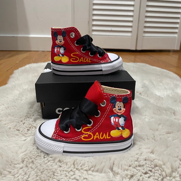Mickey Mouse Sneakers shoes/ Mickey Mouse first birthday outfit boy/ Mickey Mouse custom shoes/ Mickey Mouse shoes/ 1st birthday boy/ party
