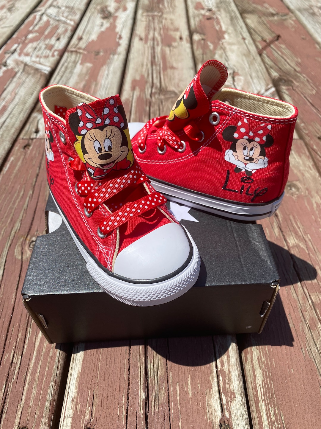 custom minnie mouse shoes