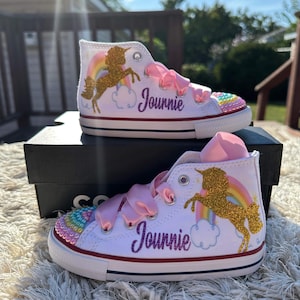 Unicorn bling converse shoes, unicorn birthday shoes . Unicorn shoes for birthday outfit. bild 3
