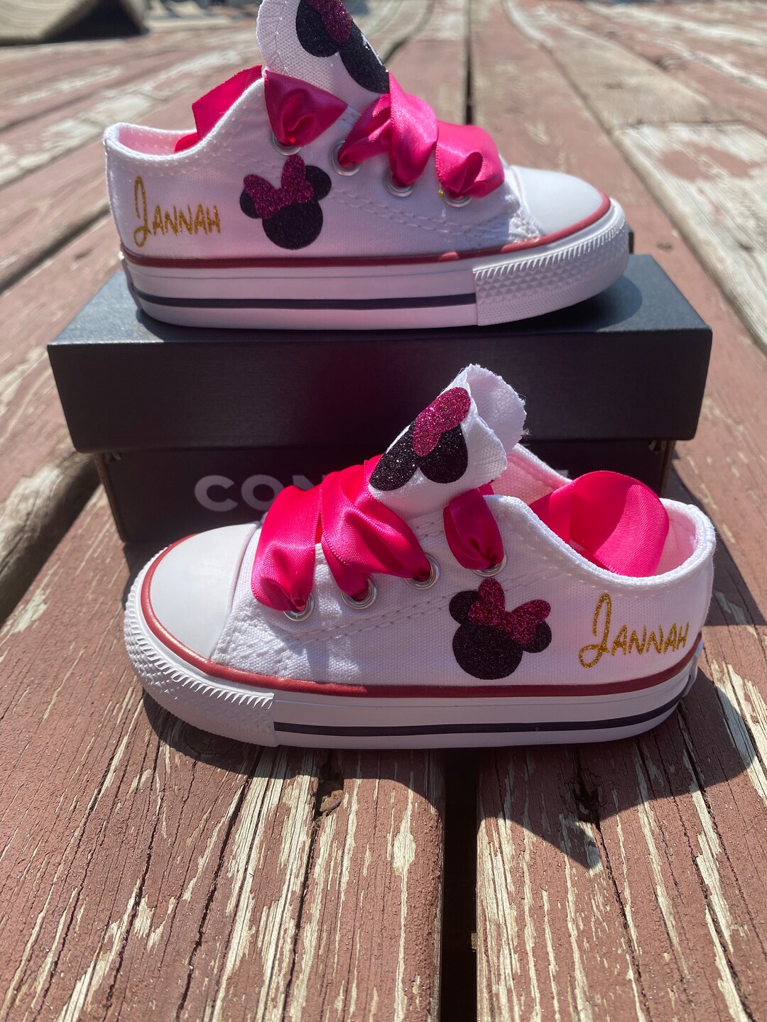 Minnie Mouse Low Top Sneakers Shoes, Minnie Mouse First Birthday Outfit ...