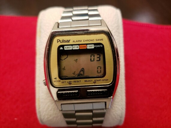 seiko pulsar watch